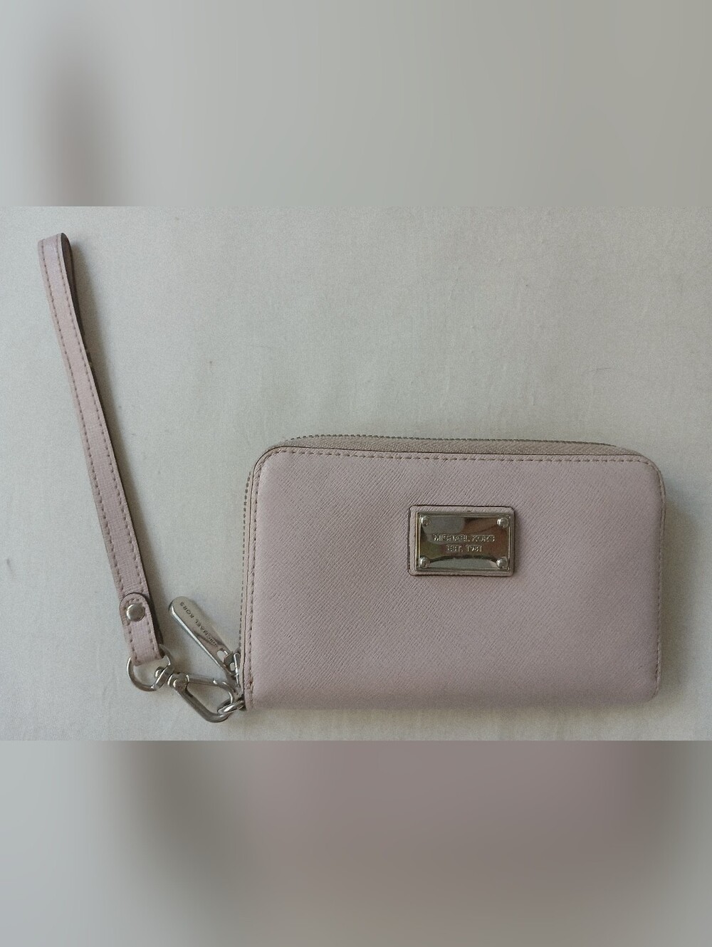 Michael Kors Light Pink Wallet Wristlet